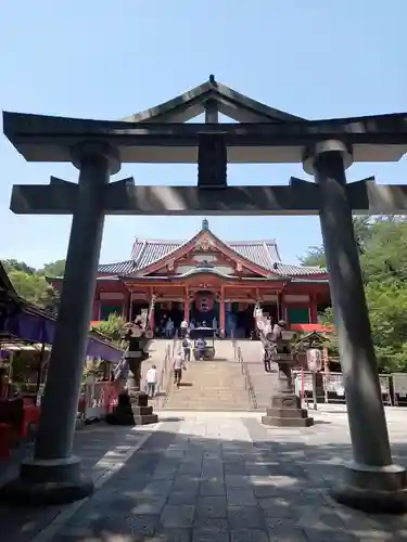 瀧泉寺（目黒不動尊）の鳥居