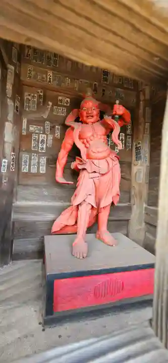 千葉寺の{uncategorized: "未分類", other: "その他", undefined: "問題あり", building: "その他建物", grave: "お墓", sacred_gate: "鳥居", guardian: "狛犬", statue: "像", buddha: "仏像", history: "歴史", nature: "自然", garden: "庭園", animal: "動物", pagoda: "塔", temizu: "手水舎", mountain_gate: "山門・神門", sanctuary: "本殿・本堂", subordinate: "末社・摂社", art: "芸術", scenery: "景色", jizo: "地蔵", ema: "絵馬", goshuin: "御朱印", omikuji: "おみくじ", items: "授与品その他", amulet: "お守り", goshuincho: "御朱印帳", eats: "食事", festival: "お祭り", votive_dance: "神楽", shichigosan: "七五三参", wedding: "結婚式", experience: "体験その他", initially: "初詣", around: "周辺", anti_infection: "感染症対策"}