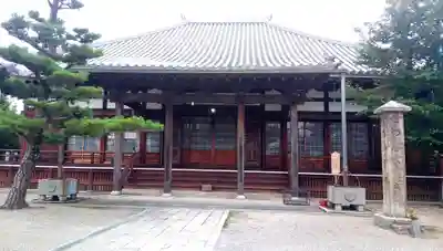 勅願院 観音寺の本殿・本堂