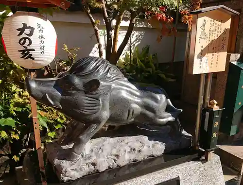 摩利支天 徳大寺の狛犬