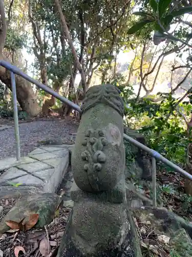 蓬島弁財天の狛犬