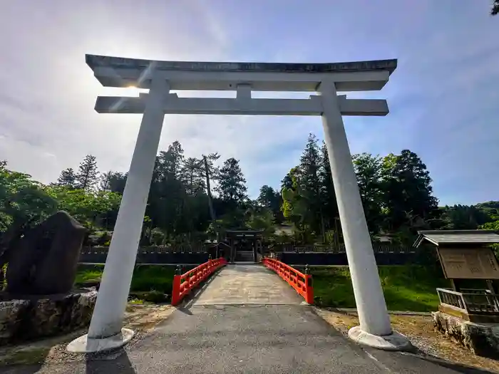 熊野大社の鳥居