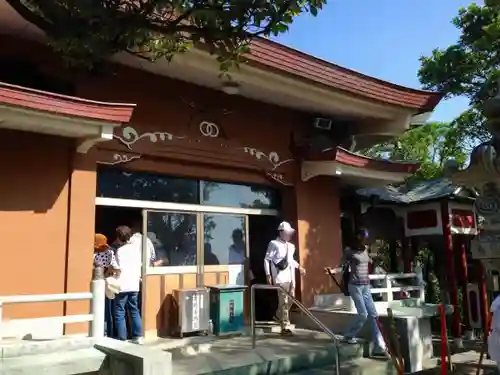 津照寺の本殿・本堂