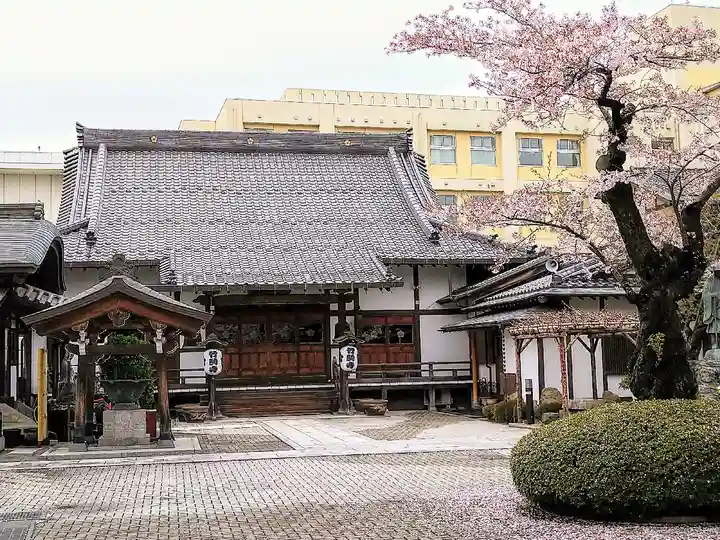 竹駒寺の本殿・本堂