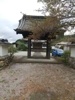龍台寺の山門・神門