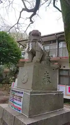 雪ケ谷八幡神社の狛犬