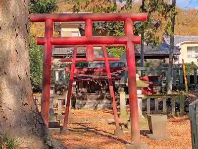 大井俣窪八幡神社の末社・摂社