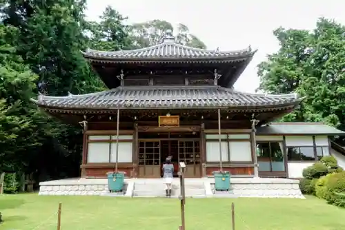 養学院の本殿・本堂