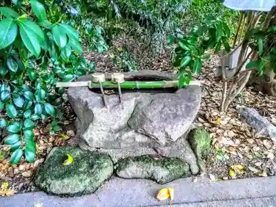 七社之社の手水舎