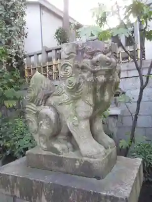 真田山 三光神社の狛犬