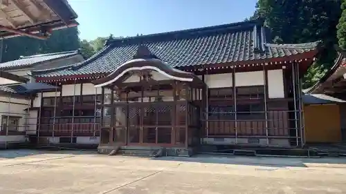 青竜寺の本殿