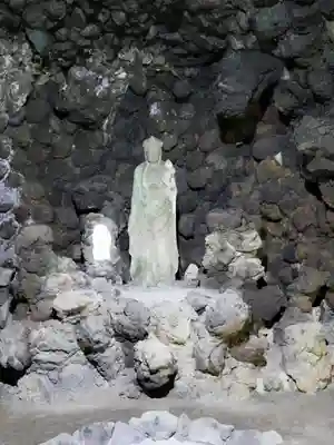 洞窟観音・徳明園・山徳記念館(群馬県)