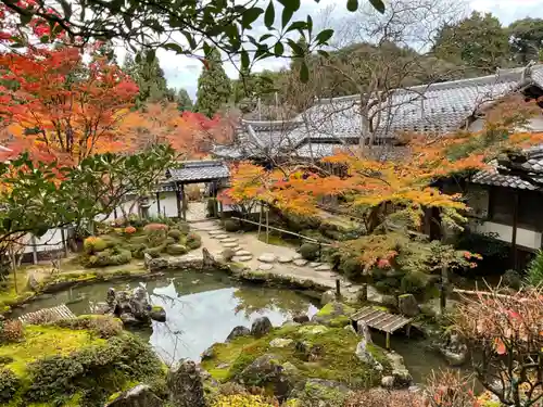 西明寺の庭園