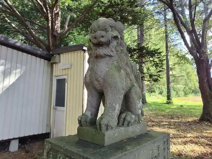 音江神社の狛犬