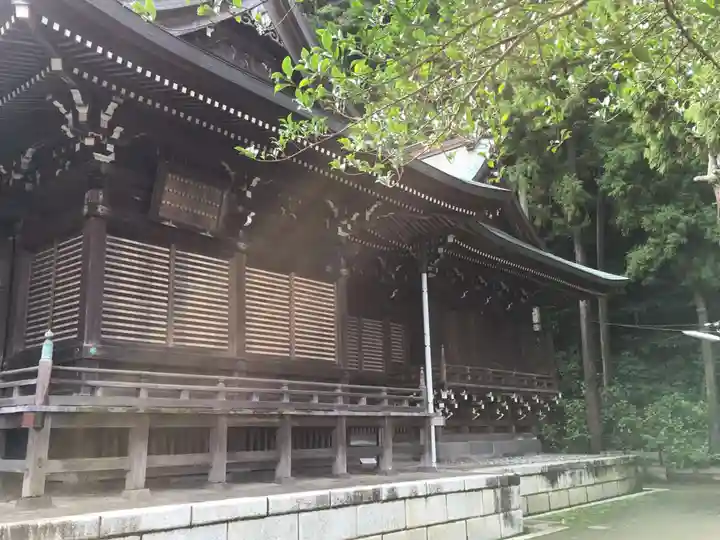 御霊神社の本殿・本堂