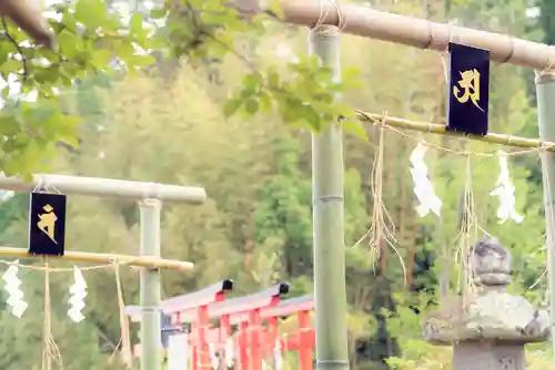 神谷稲荷明神社の鳥居