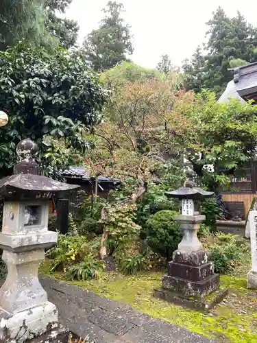 龍頭寺の庭園