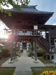 竜徳寺の建物その他