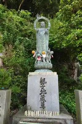 甲山寺の地蔵