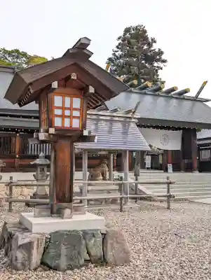 丹後一ノ宮 元伊勢 籠神社の{uncategorized: "未分類", other: "その他", undefined: "問題あり", building: "その他建物", grave: "お墓", sacred_gate: "鳥居", guardian: "狛犬", statue: "像", buddha: "仏像", history: "歴史", nature: "自然", garden: "庭園", animal: "動物", pagoda: "塔", temizu: "手水舎", mountain_gate: "山門・神門", sanctuary: "本殿・本堂", subordinate: "末社・摂社", art: "芸術", scenery: "景色", jizo: "地蔵", ema: "絵馬", goshuin: "御朱印", omikuji: "おみくじ", items: "授与品その他", amulet: "お守り", goshuincho: "御朱印帳", eats: "食事", festival: "お祭り", votive_dance: "神楽", shichigosan: "七五三参", wedding: "結婚式", experience: "体験その他", initially: "初詣", around: "周辺", anti_infection: "感染症対策"}