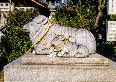 羊神社の狛犬