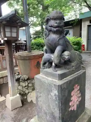 七社神社の狛犬