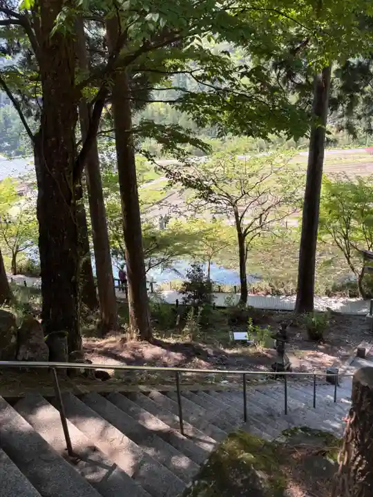 根道神社(岐阜県)