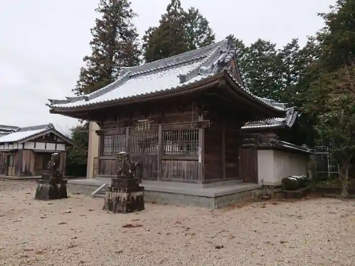 八幡社の本殿・本堂