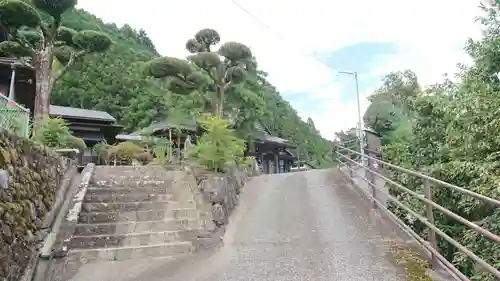 仏成寺(山梨県)
