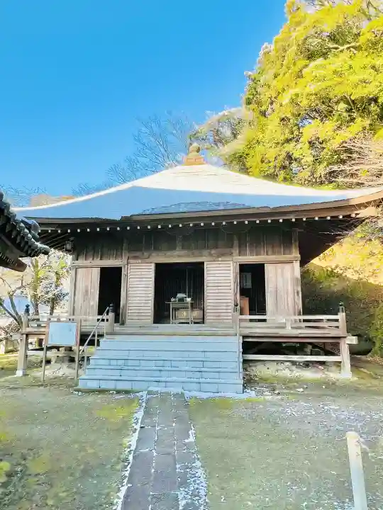 清水寺の{uncategorized: "未分類", other: "その他", undefined: "問題あり", building: "その他建物", grave: "お墓", sacred_gate: "鳥居", guardian: "狛犬", statue: "像", buddha: "仏像", history: "歴史", nature: "自然", garden: "庭園", animal: "動物", pagoda: "塔", temizu: "手水舎", mountain_gate: "山門・神門", sanctuary: "本殿・本堂", subordinate: "末社・摂社", art: "芸術", scenery: "景色", jizo: "地蔵", ema: "絵馬", goshuin: "御朱印", omikuji: "おみくじ", items: "授与品その他", amulet: "お守り", goshuincho: "御朱印帳", eats: "食事", festival: "お祭り", votive_dance: "神楽", shichigosan: "七五三参", wedding: "結婚式", experience: "体験その他", initially: "初詣", around: "周辺", anti_infection: "感染症対策"}