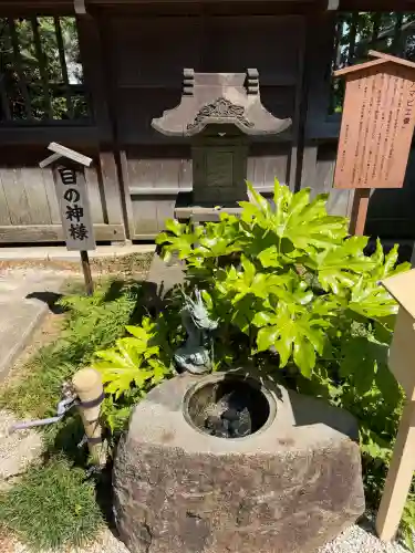 諏訪神社の{uncategorized: "未分類", other: "その他", undefined: "問題あり", building: "その他建物", grave: "お墓", sacred_gate: "鳥居", guardian: "狛犬", statue: "像", buddha: "仏像", history: "歴史", nature: "自然", garden: "庭園", animal: "動物", pagoda: "塔", temizu: "手水舎", mountain_gate: "山門・神門", sanctuary: "本殿・本堂", subordinate: "末社・摂社", art: "芸術", scenery: "景色", jizo: "地蔵", ema: "絵馬", goshuin: "御朱印", omikuji: "おみくじ", items: "授与品その他", amulet: "お守り", goshuincho: "御朱印帳", eats: "食事", festival: "お祭り", votive_dance: "神楽", shichigosan: "七五三参", wedding: "結婚式", experience: "体験その他", initially: "初詣", around: "周辺", anti_infection: "感染症対策"}