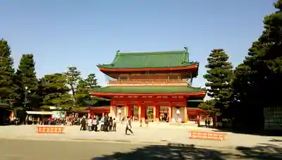 平安神宮の山門・神門