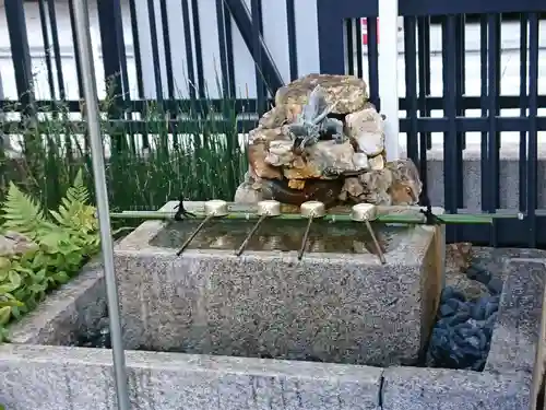 六波羅蜜寺の手水舎