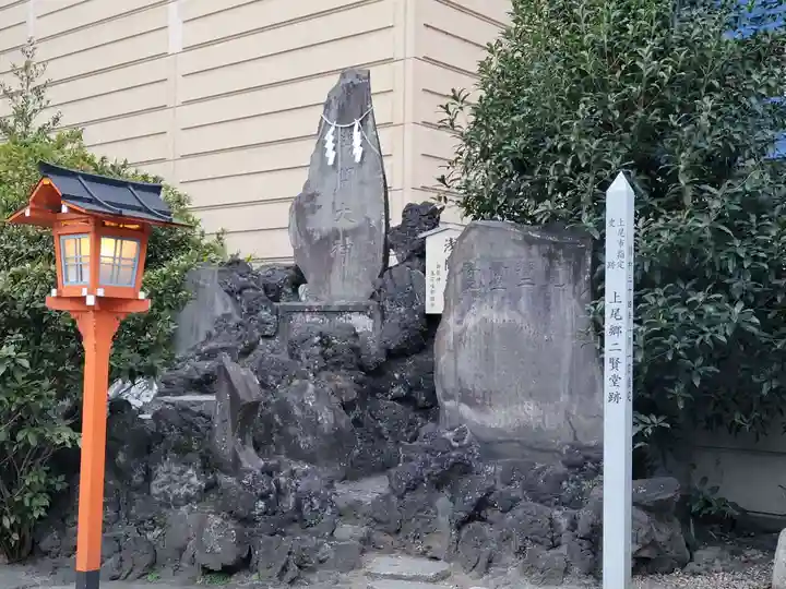 氷川鍬神社の末社・摂社