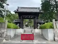黒岡神社の山門・神門