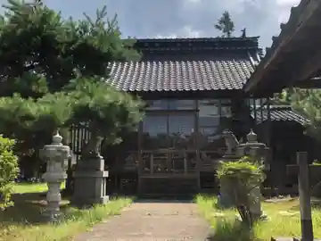 額西神社の本殿・本堂