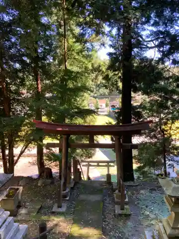 小山田白山神社の鳥居