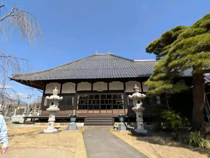 西光寺の{uncategorized: "未分類", other: "その他", undefined: "問題あり", building: "その他建物", grave: "お墓", sacred_gate: "鳥居", guardian: "狛犬", statue: "像", buddha: "仏像", history: "歴史", nature: "自然", garden: "庭園", animal: "動物", pagoda: "塔", temizu: "手水舎", mountain_gate: "山門・神門", sanctuary: "本殿・本堂", subordinate: "末社・摂社", art: "芸術", scenery: "景色", jizo: "地蔵", ema: "絵馬", goshuin: "御朱印", omikuji: "おみくじ", items: "授与品その他", amulet: "お守り", goshuincho: "御朱印帳", eats: "食事", festival: "お祭り", votive_dance: "神楽", shichigosan: "七五三参", wedding: "結婚式", experience: "体験その他", initially: "初詣", around: "周辺", anti_infection: "感染症対策"}