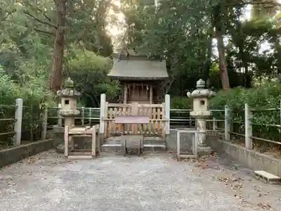 闘鶏神社の末社・摂社