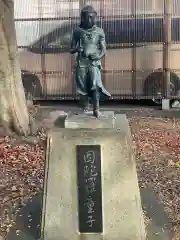 長根寺の像