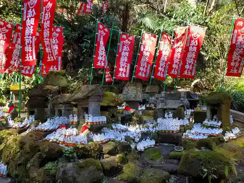 佐助稲荷神社の末社