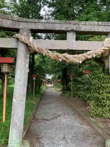 磐根神社の鳥居