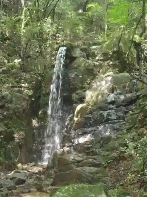 岩巣山薬師堂(愛知県)