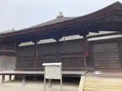 鶴林寺の本殿