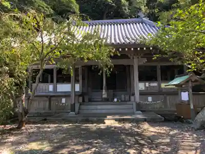 沼島八幡神社の本殿・本堂