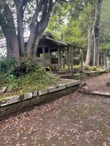 跡江神社の{uncategorized: "未分類", other: "その他", undefined: "問題あり", building: "その他建物", grave: "お墓", sacred_gate: "鳥居", guardian: "狛犬", statue: "像", buddha: "仏像", history: "歴史", nature: "自然", garden: "庭園", animal: "動物", pagoda: "塔", temizu: "手水舎", mountain_gate: "山門・神門", sanctuary: "本殿・本堂", subordinate: "末社・摂社", art: "芸術", scenery: "景色", jizo: "地蔵", ema: "絵馬", goshuin: "御朱印", omikuji: "おみくじ", items: "授与品その他", amulet: "お守り", goshuincho: "御朱印帳", eats: "食事", festival: "お祭り", votive_dance: "神楽", shichigosan: "七五三参", wedding: "結婚式", experience: "体験その他", initially: "初詣", around: "周辺", anti_infection: "感染症対策"}