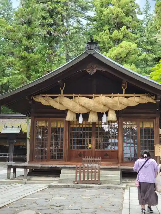 諏訪大社下社春宮(長野県)