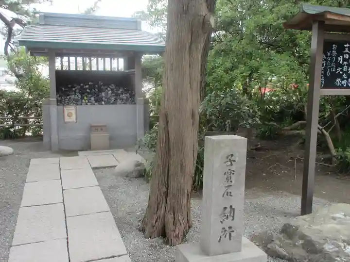 森戸大明神(森戸神社)の末社・摂社