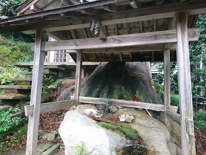 大王寺の手水舎