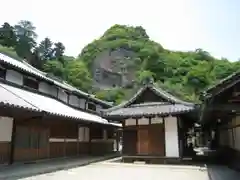 宝山寺の建物その他